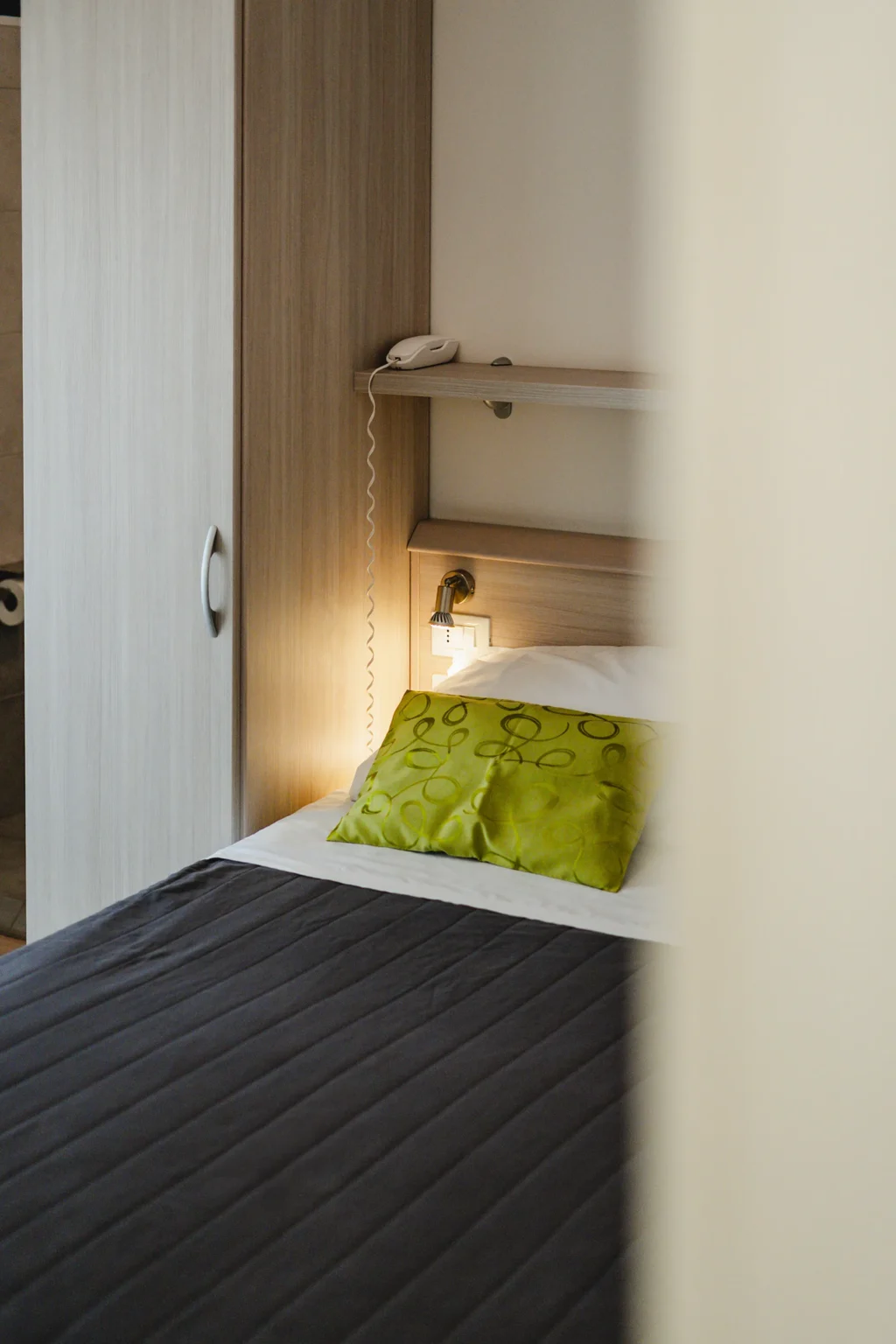 Hotel Anny - -72